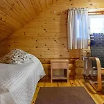 Kilpolan Orvokki- Pauliina Ja Karoliina By Interhome