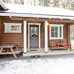 Kilpolan Orvokki- Pauliina Ja Karoliina By Interhome