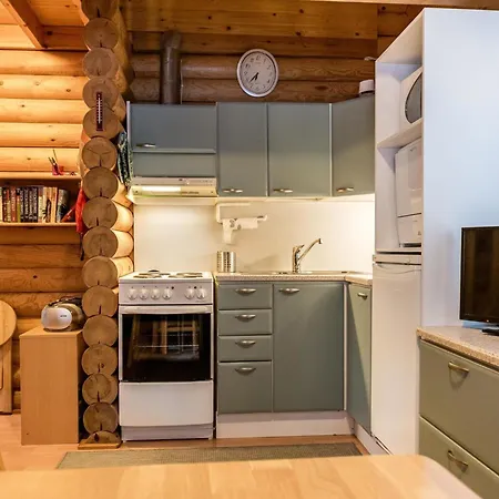 Kilpolan Orvokki- Pauliina Ja Karoliina By Interhome