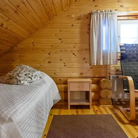 Kilpolan Orvokki- Pauliina Ja Karoliina By Interhome