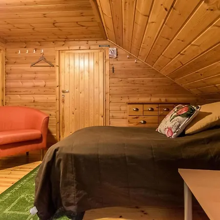 Kilpolan Orvokki- Pauliina Ja Karoliina By Interhome