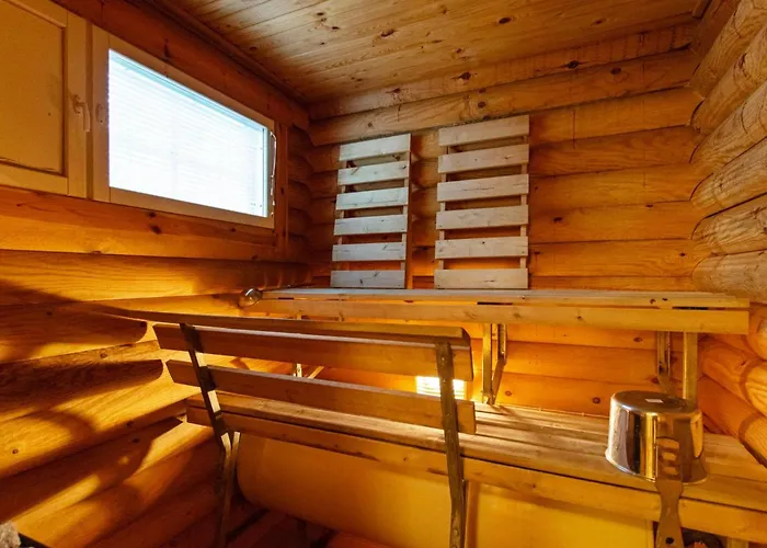 Kilpolan Orvokki- Pauliina Ja Karoliina By Interhome